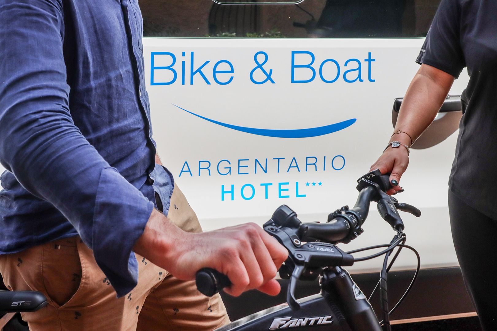 Image gallery marquee