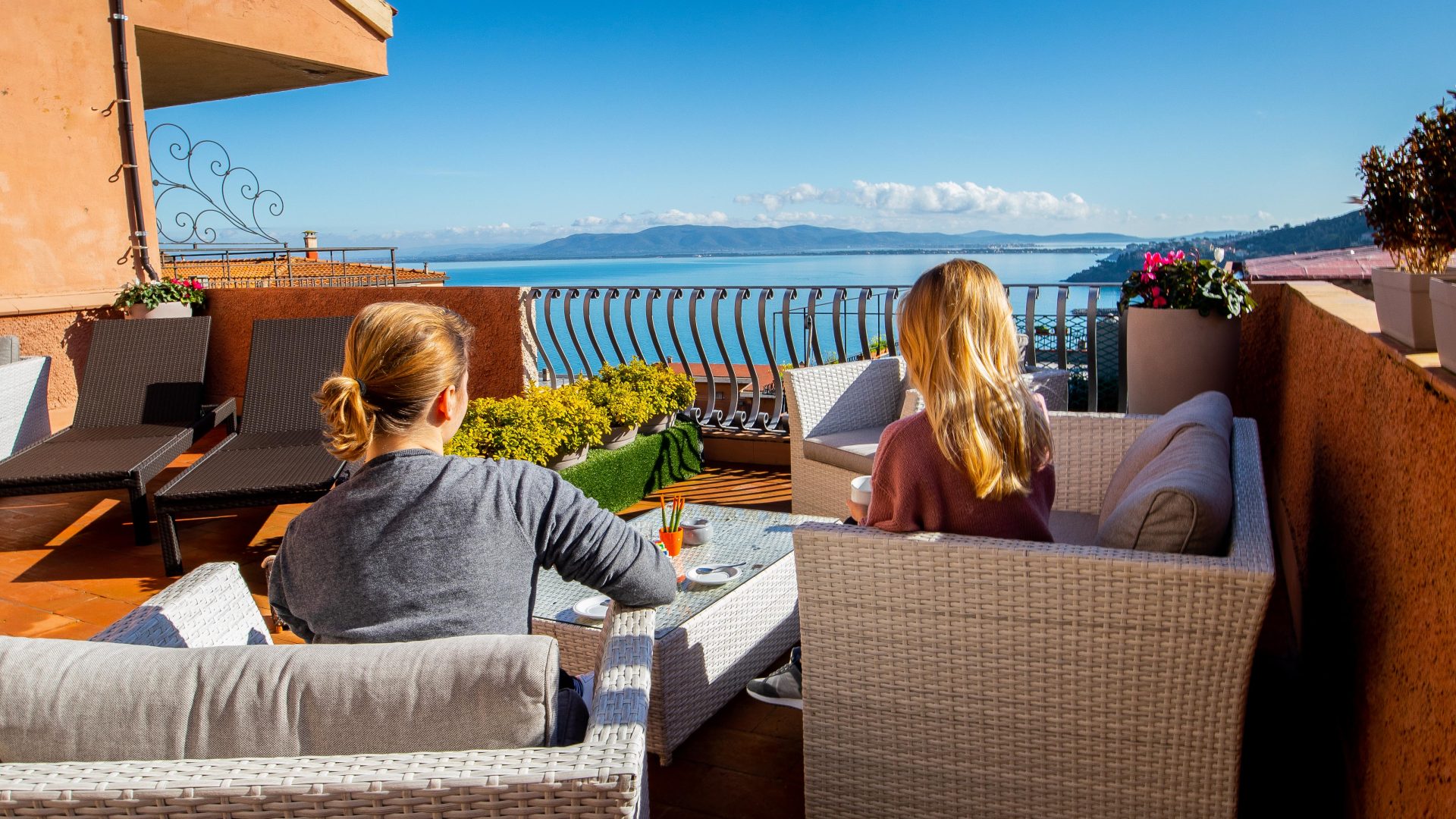 Image gallery marquee